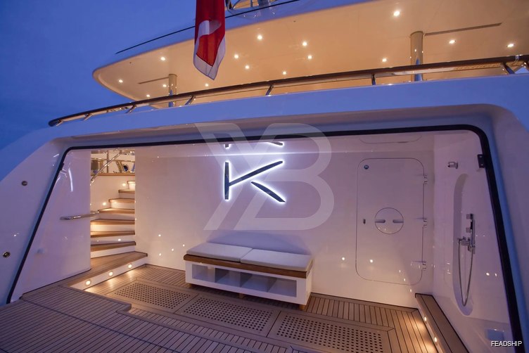 Kahalani yacht interior 6