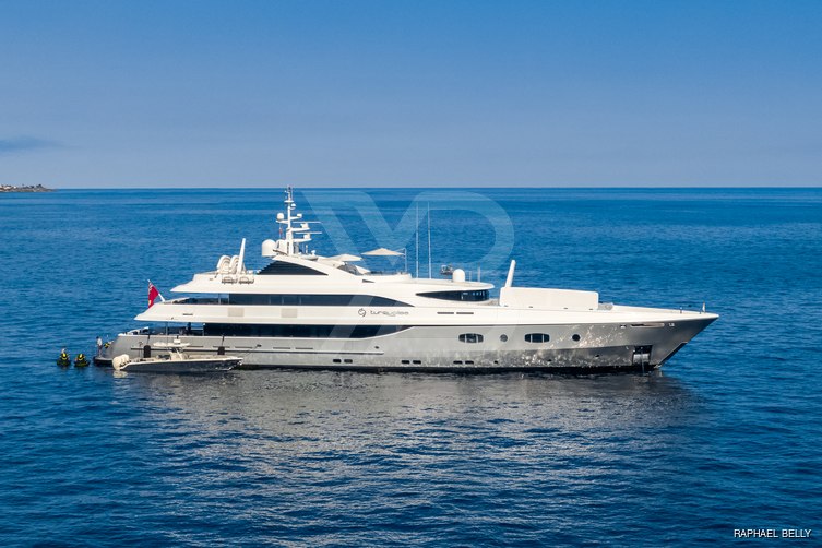 Turquoise yacht exterior 2