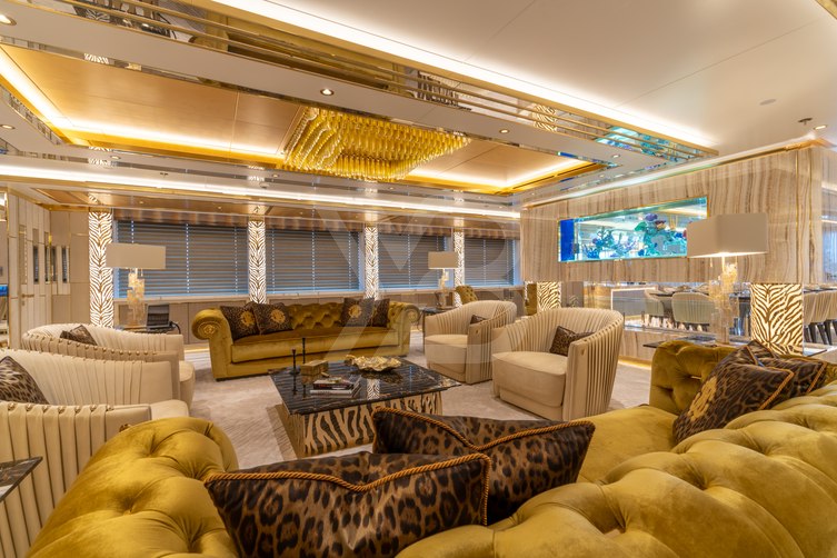 Leona yacht interior 15