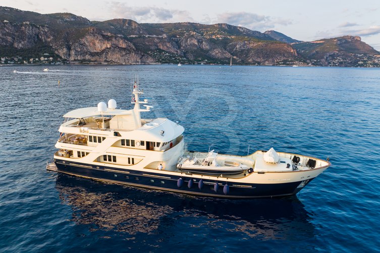 Liberta yacht exterior 2