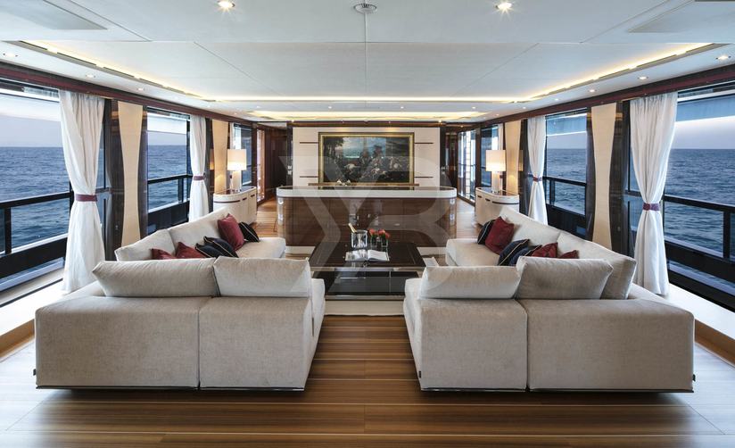 Re Leone yacht interior 7