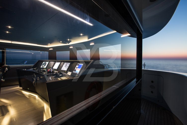 Ocean Paradise yacht interior 29