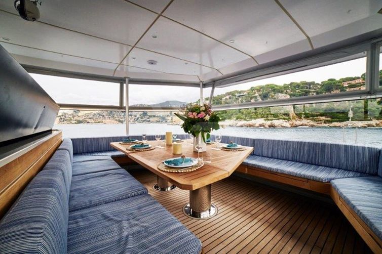 Iceberg yacht interior 55