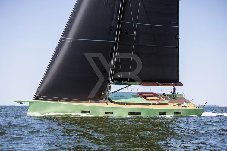 Suuk'iik II yacht exterior 2