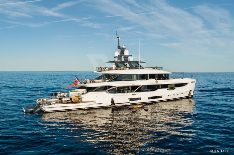 Northern Escape yacht exterior 11