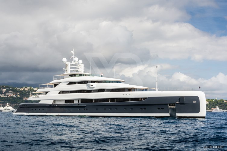 Eternal Tsingshan yacht exterior 24