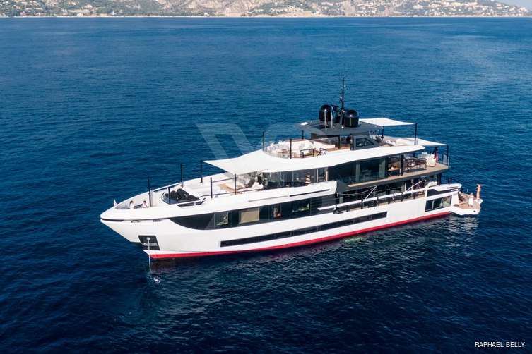 Multiple yacht exterior 2