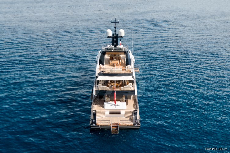 Come Together yacht exterior 5