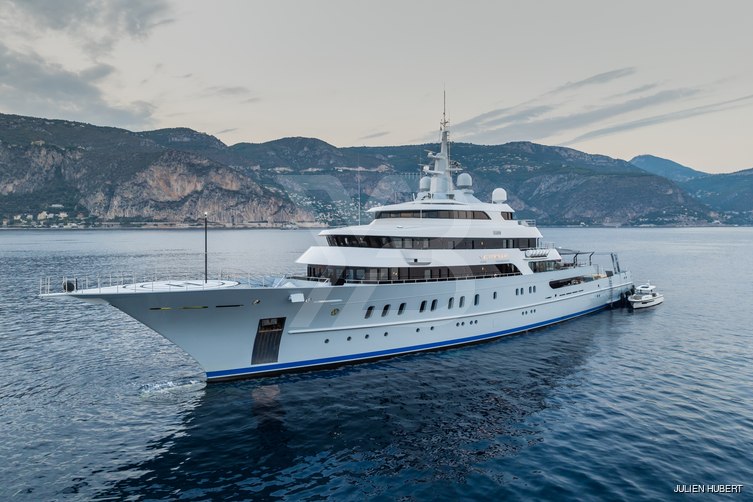 Victorious yacht exterior 14