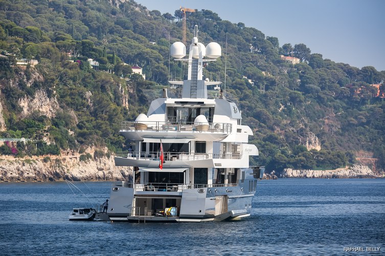 Stella Maris yacht exterior 6