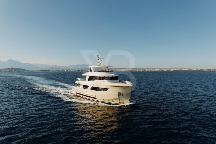 Queen of the Caribbean yacht exterior 6