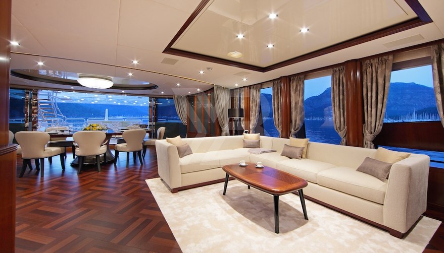 Vica yacht interior 8