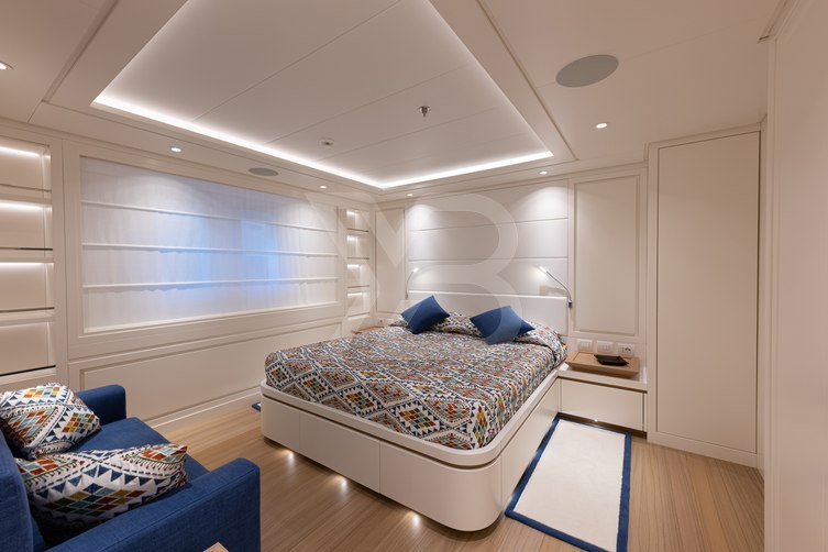 Framura yacht interior 12