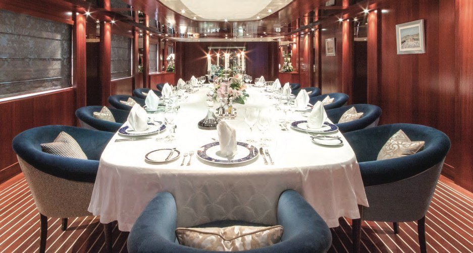 Lauren L yacht interior 10