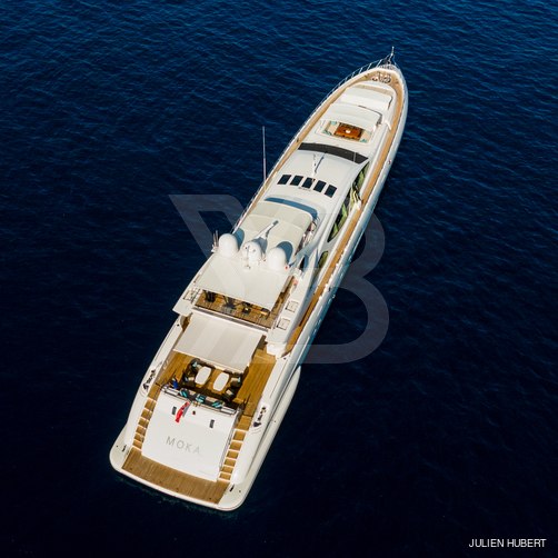 Hallo yacht exterior 11