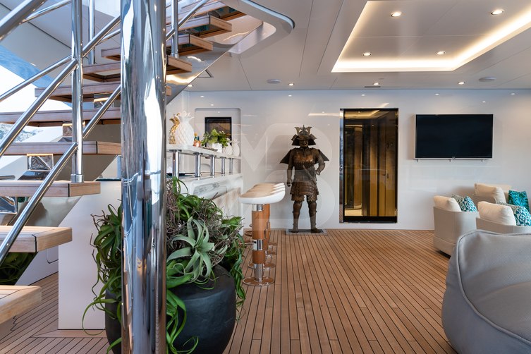 Artisan yacht interior 128