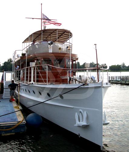 Sequoia yacht exterior 17