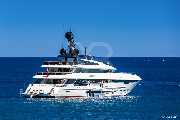 Parillion yacht exterior 13