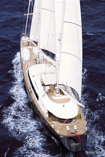 Almyra II yacht exterior 4