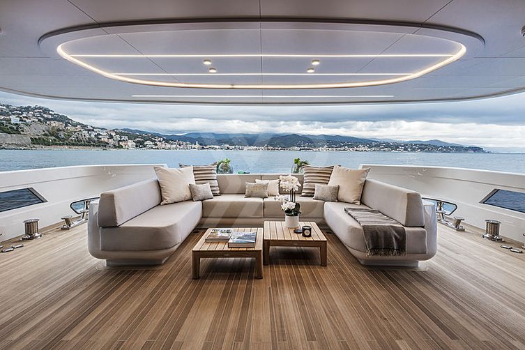 L.A.U.L. yacht interior 5