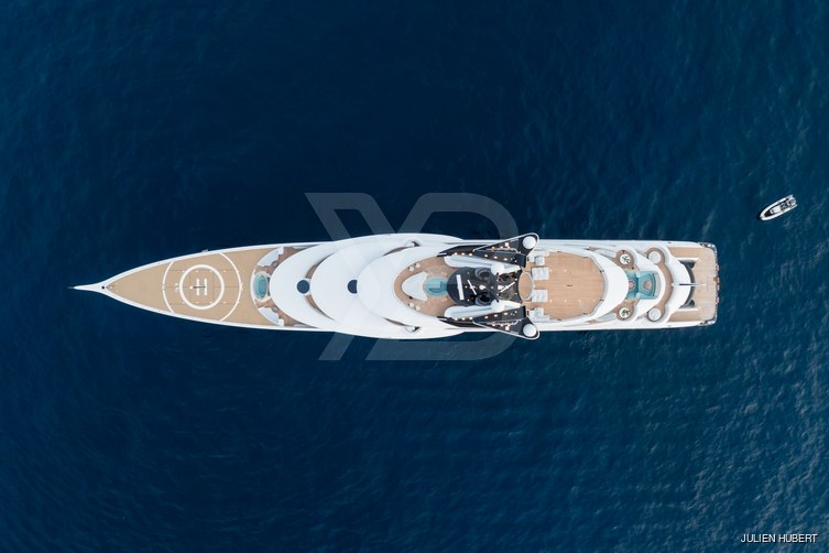 Kismet yacht exterior 100