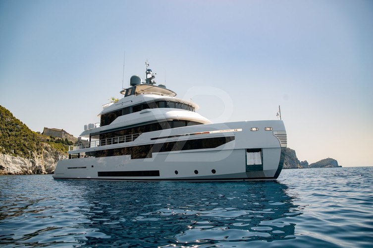 Never Say Never Again yacht exterior 4