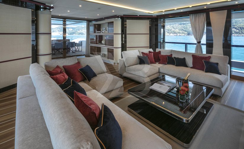 El Leon yacht interior 8