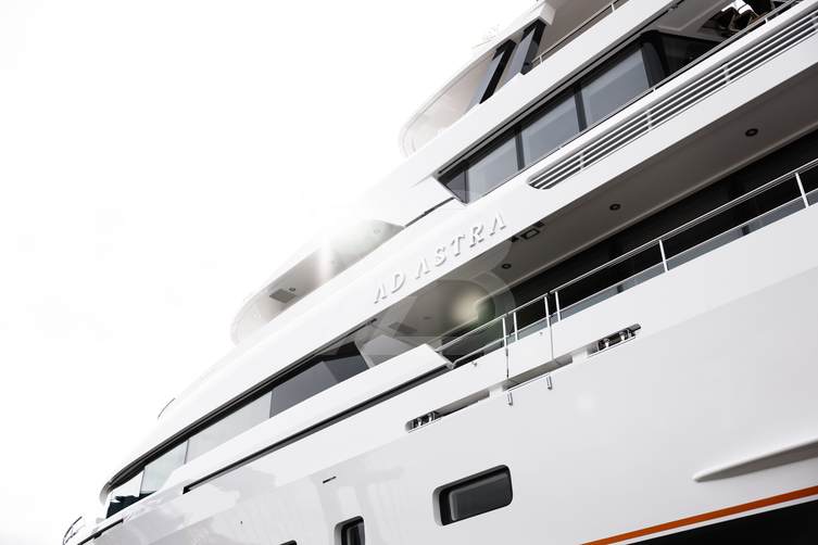 Ad Astra yacht exterior 3