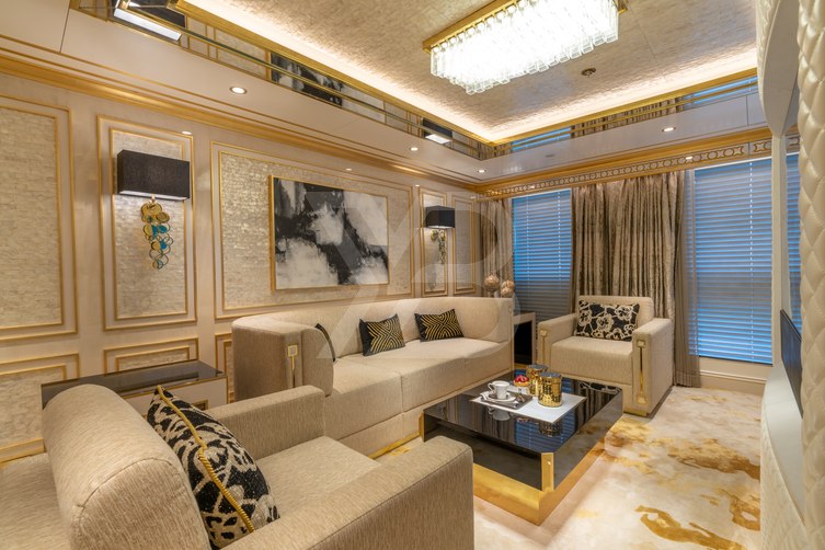 Leona yacht interior 60