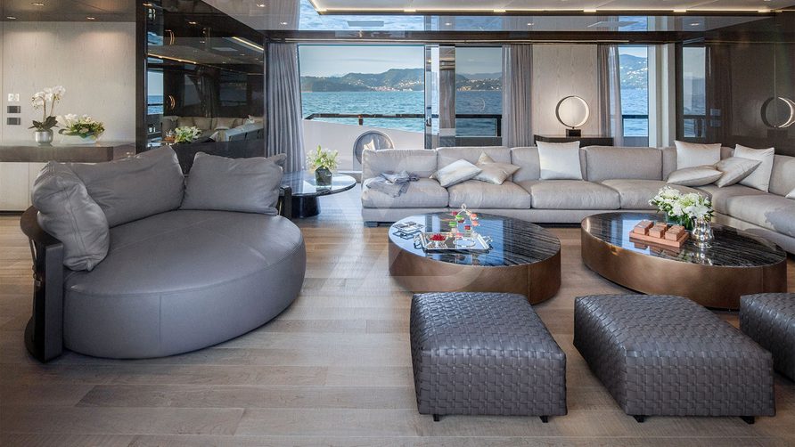 MA yacht interior 8