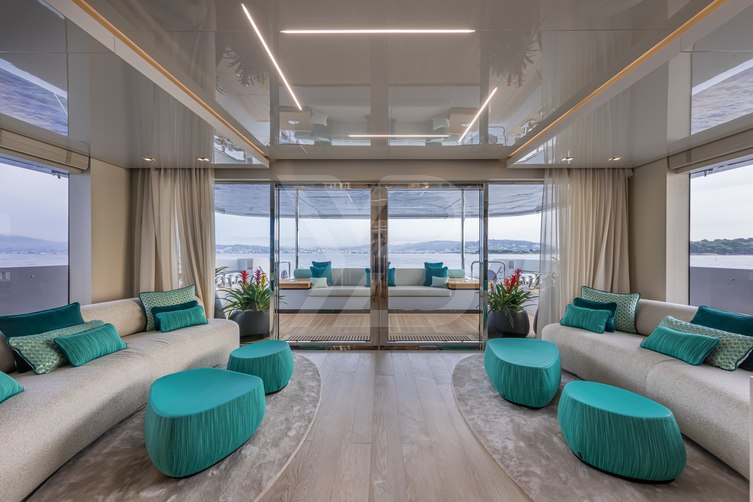 Emocean yacht interior 9