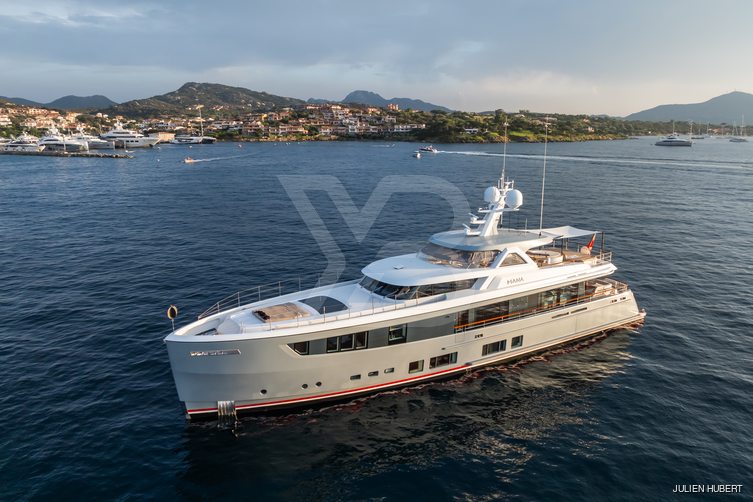 Josephine yacht exterior 2