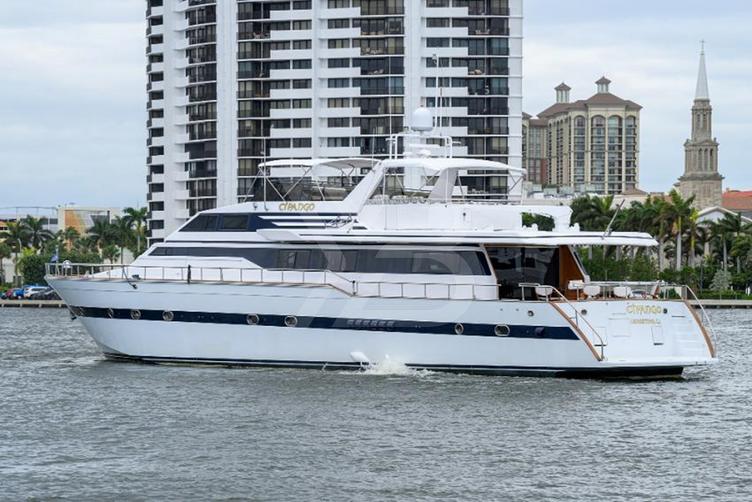 Cipango  yacht exterior 3