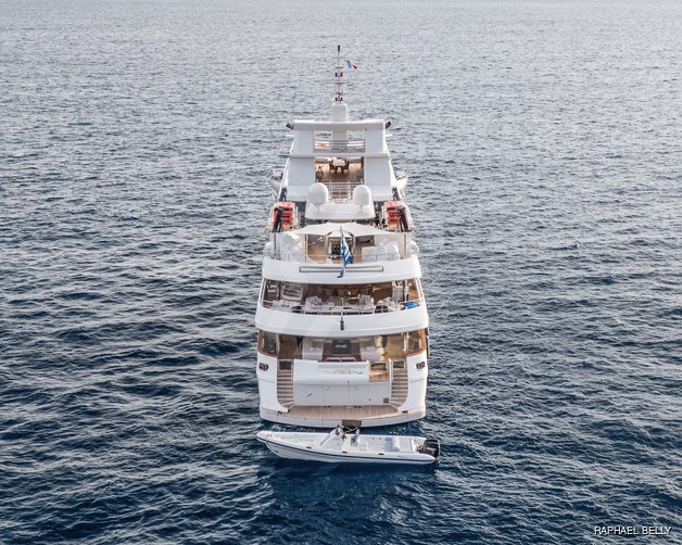 Emir yacht exterior 6