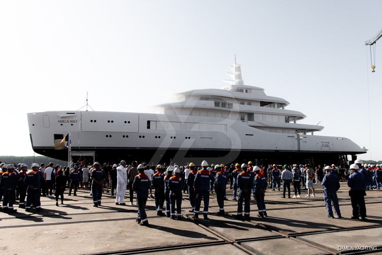 Amels 8001 yacht exterior 10