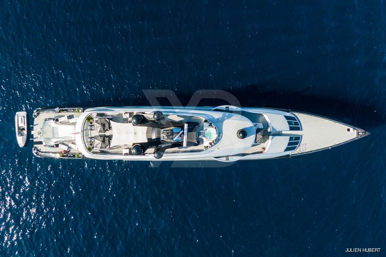 Okto yacht exterior 25