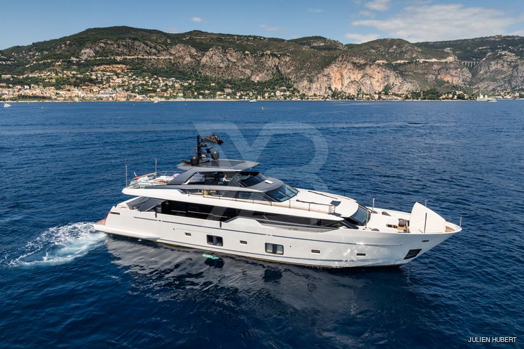 Marea yacht exterior 2