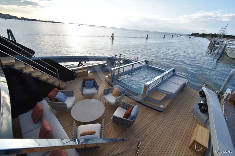 Ocean Angel yacht exterior 4