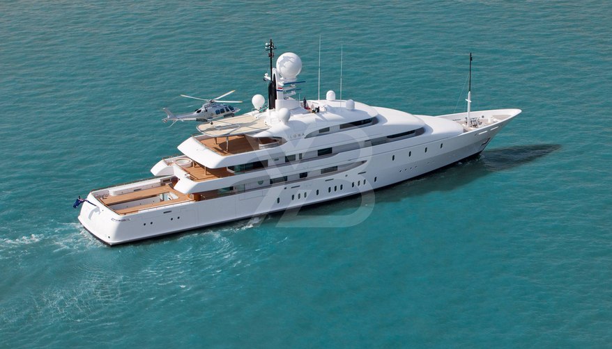 Ilona yacht exterior 4