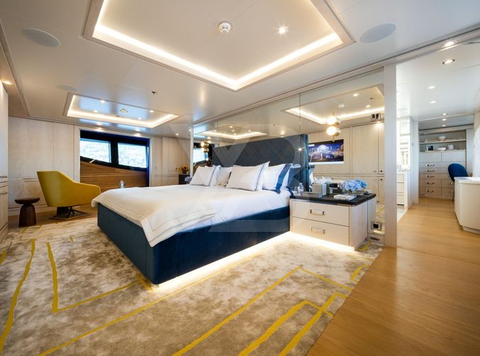 Nomad yacht interior 43