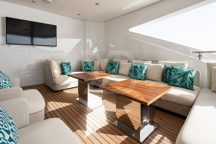 Artisan yacht interior 5