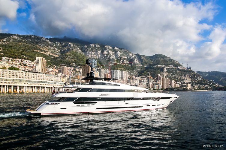 Parillion yacht exterior 23