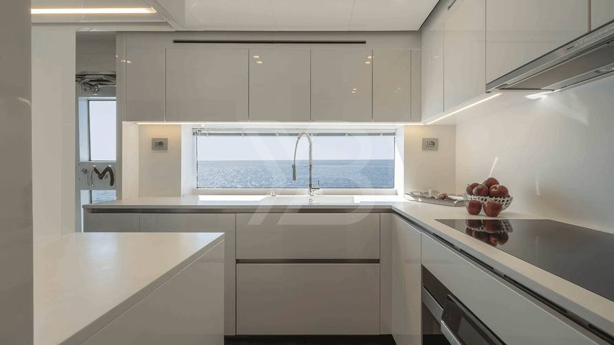 Four Joys yacht interior 12