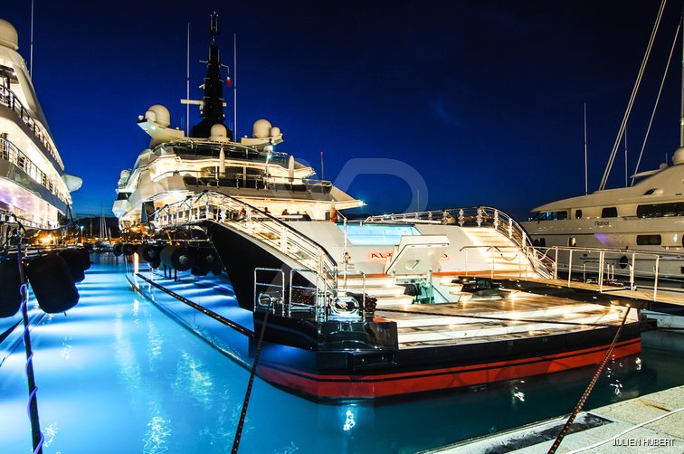 Alfa Nero yacht exterior 9