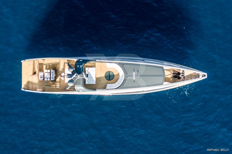 Ocean Pearl yacht exterior 9