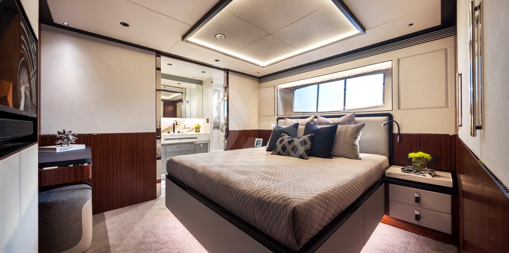 Vin Xan yacht interior 22