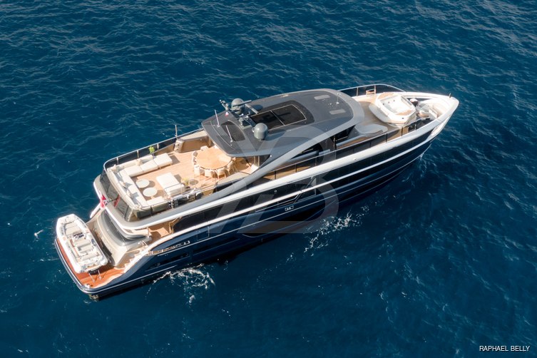 St Catherine yacht exterior 7