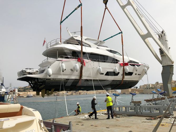 Take Off yacht exterior 3