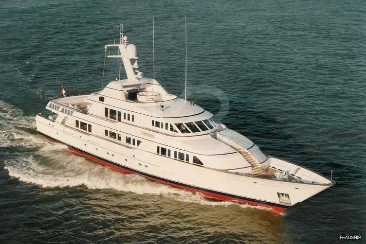 Teleost yacht exterior 2