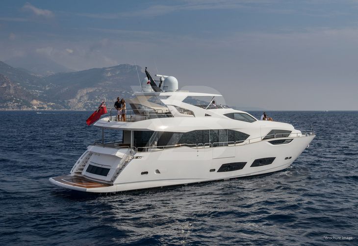 Lady M yacht exterior 3